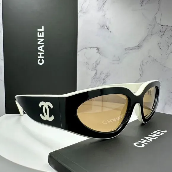 New CHANEL Sunglasses - Picture 4 of 16
